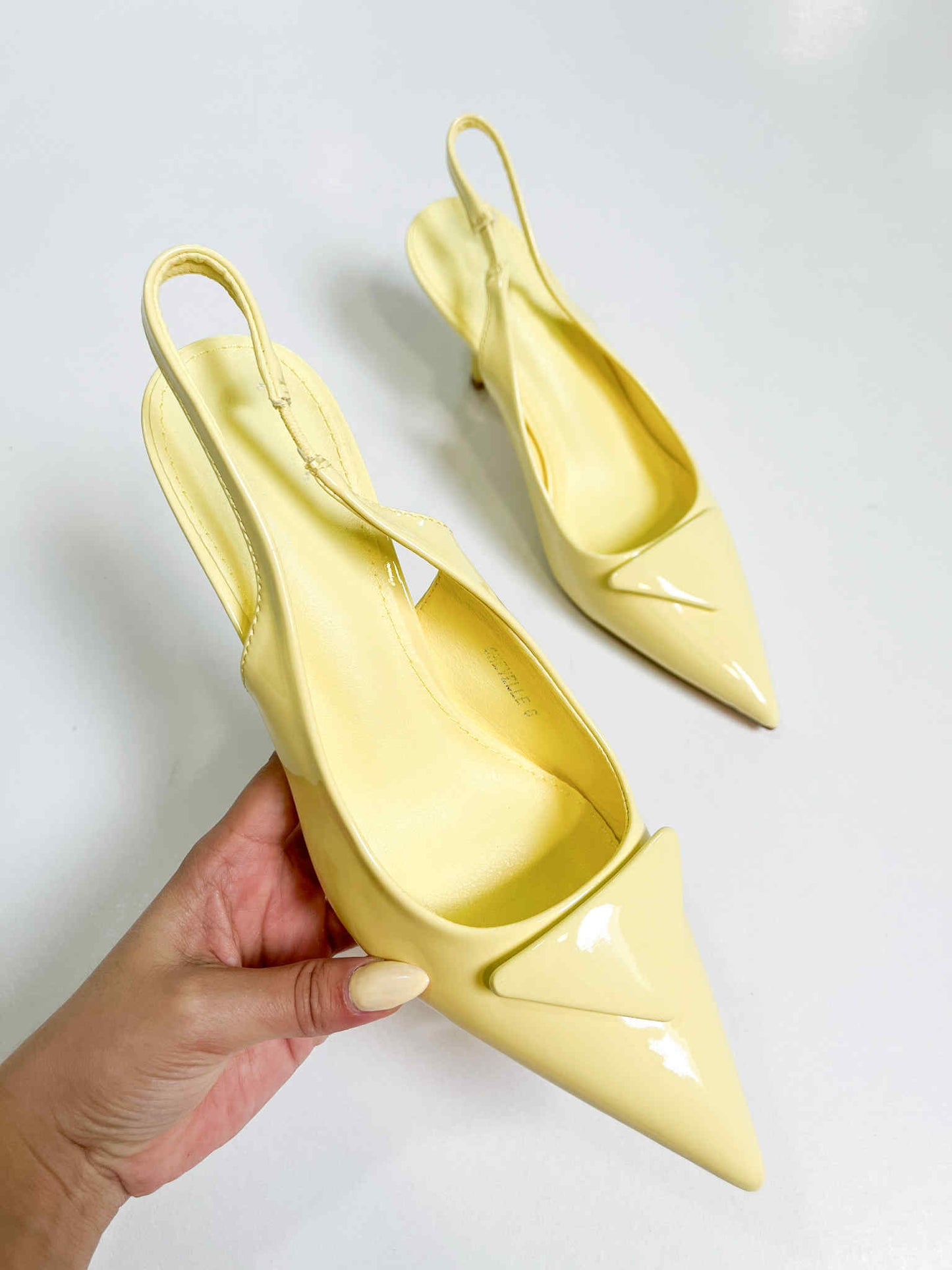 VALERIA YELLOW