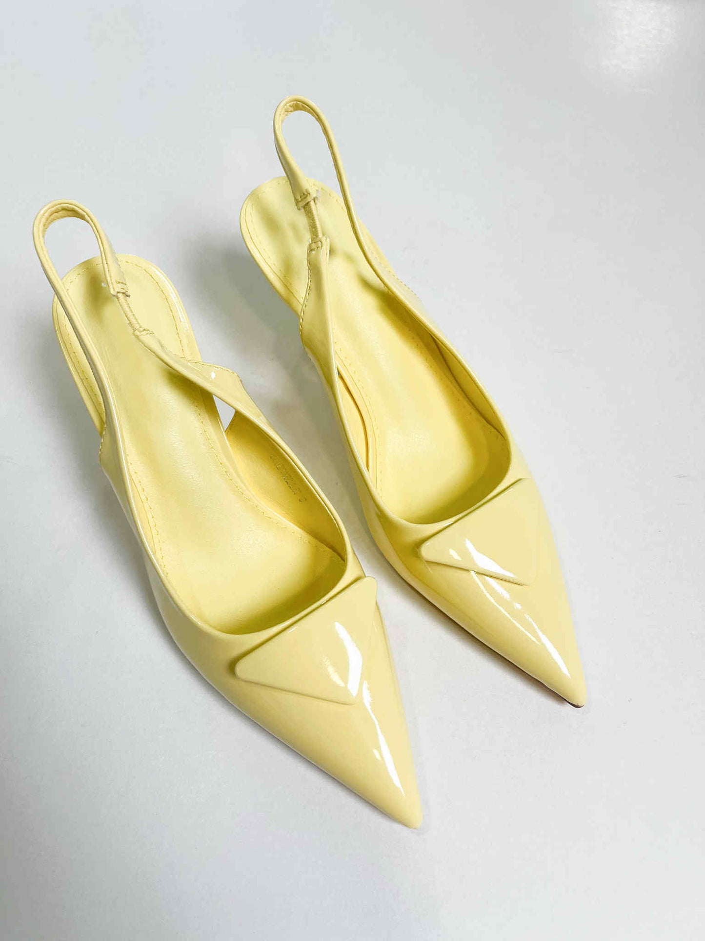 VALERIA YELLOW