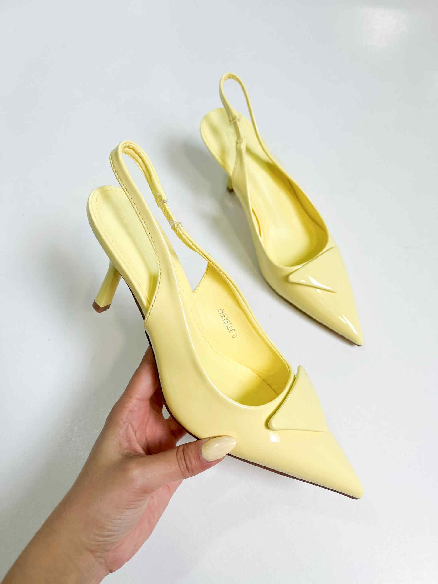 VALERIA YELLOW
