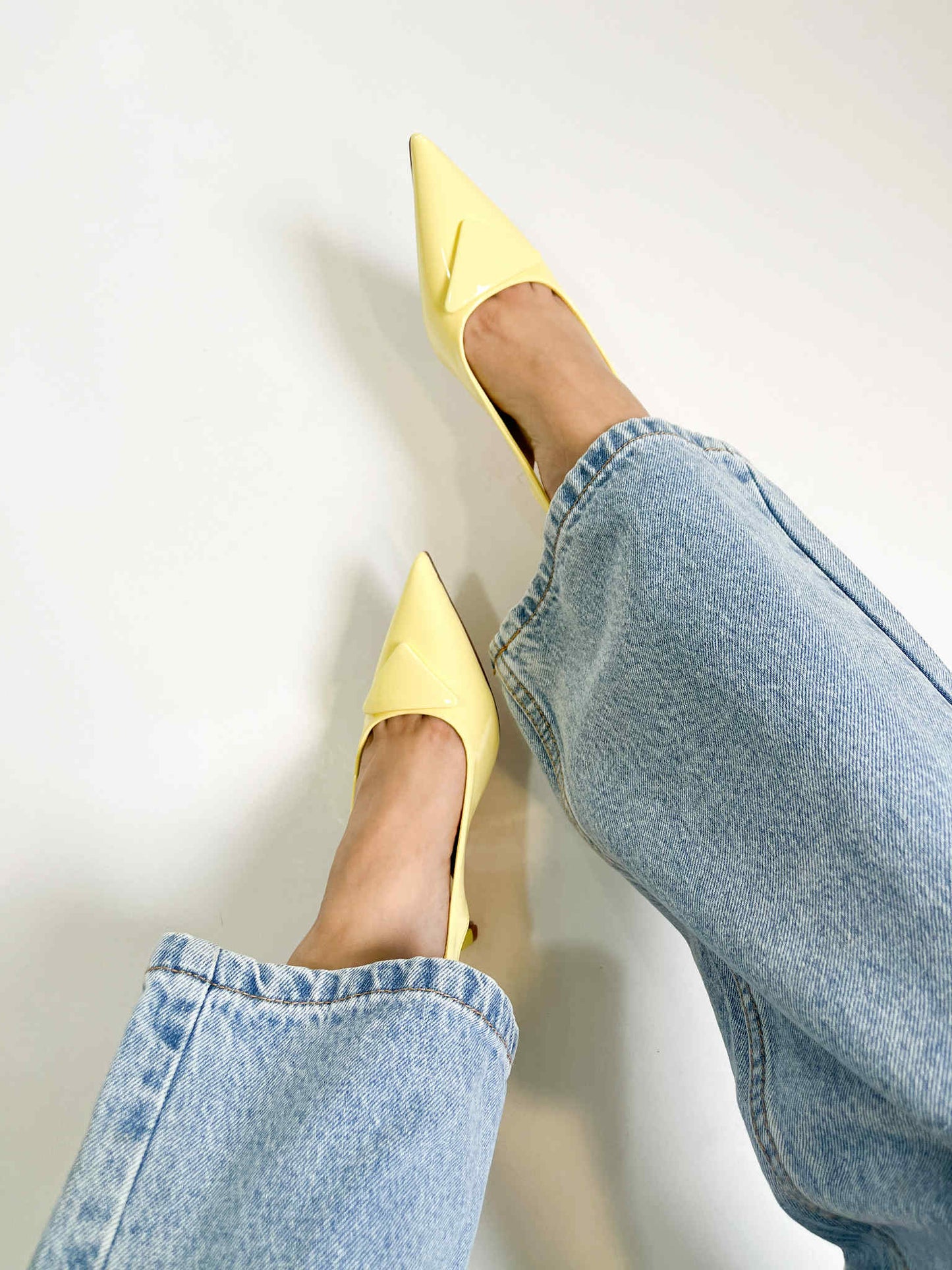 VALERIA YELLOW