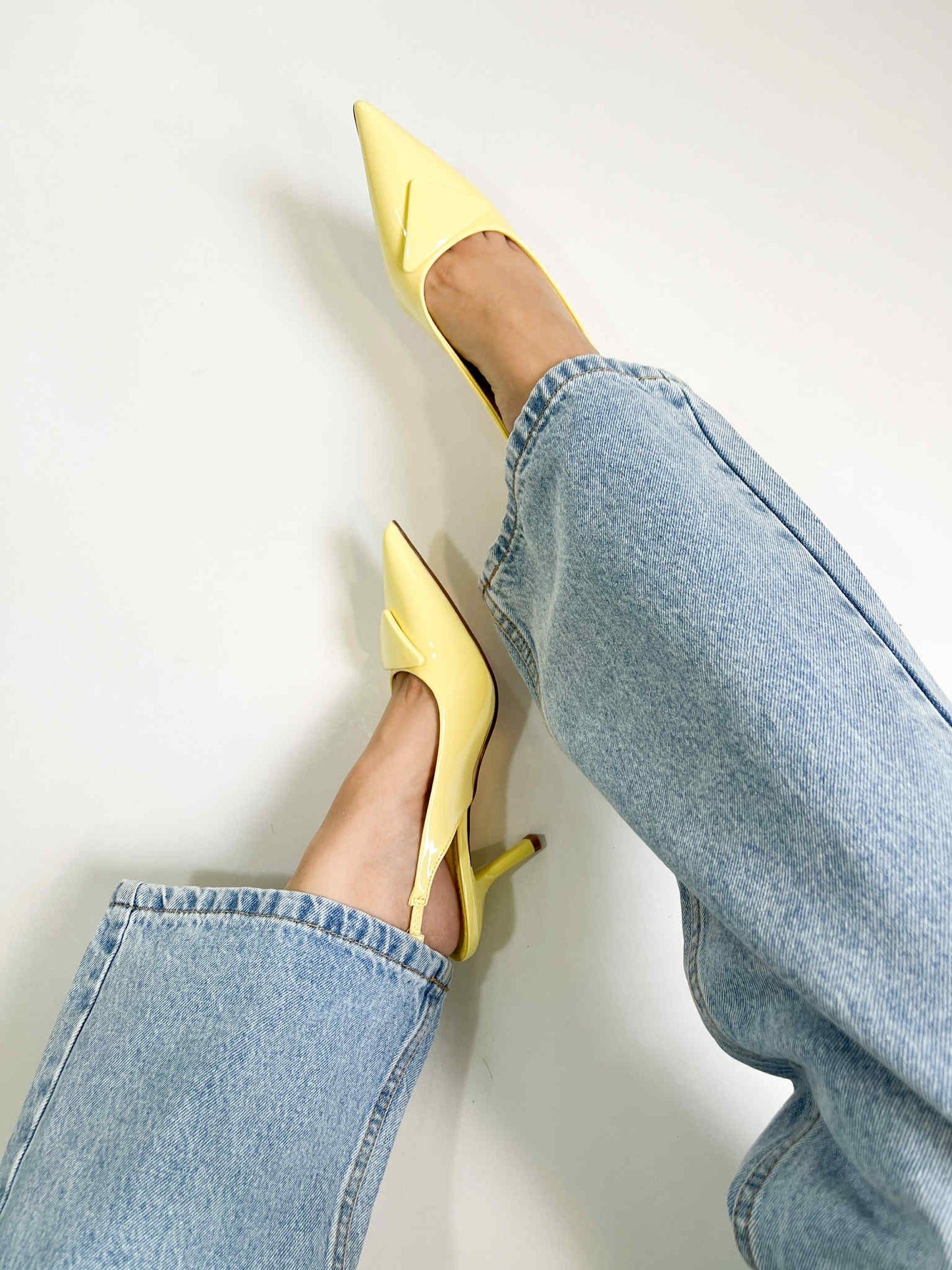 VALERIA YELLOW